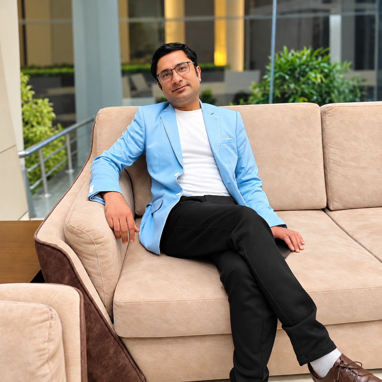 Prayas Tarani, Overseas Education Advisor